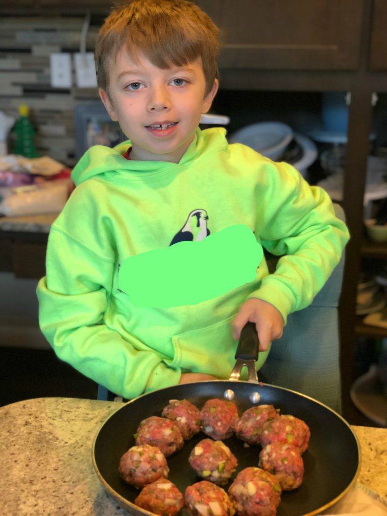 Paleo Meatballs no eggs Meatballs in the pan