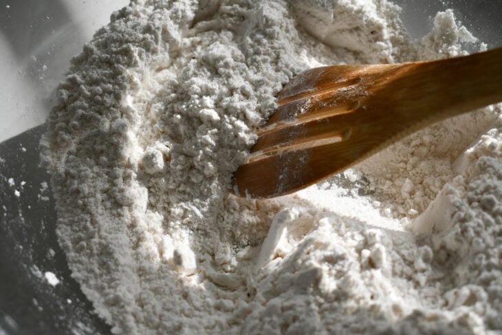 gluten free drop biscuits In a bowl, whisk together the flour blend, salt, pepper, baking powder and baking soda.